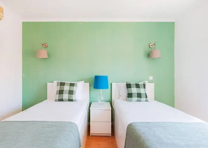 Hang Your Hat Lisboa