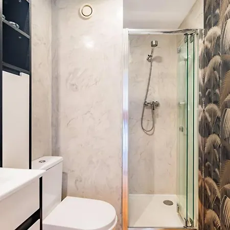 Hang Your Hat Lisbon